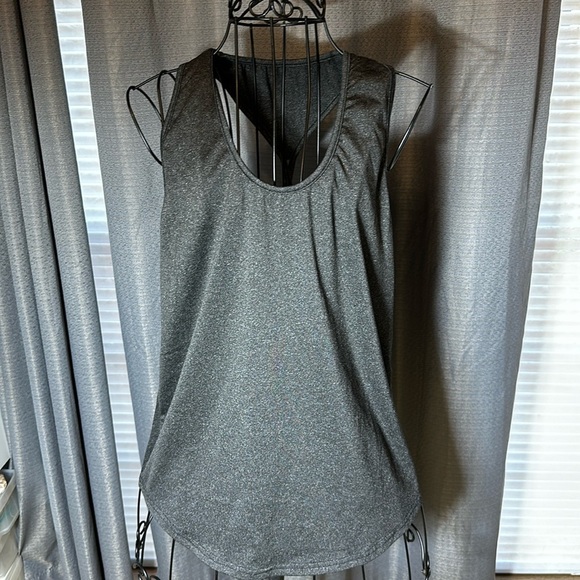 Tops - Women tank top​
